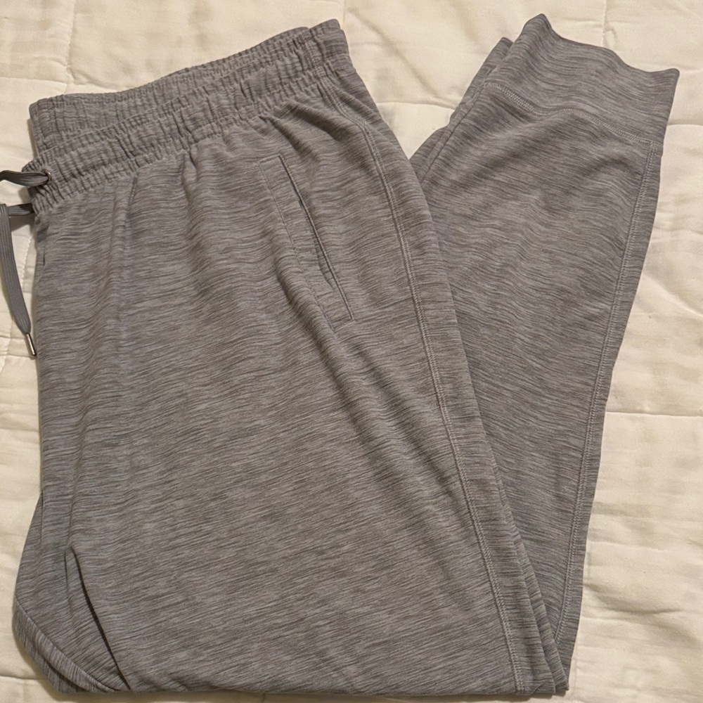 Old Navy Active Heather Gray Pants